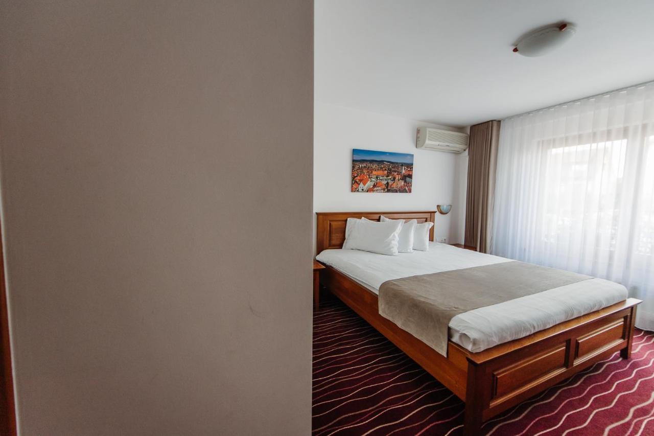 Boutique Damiani Hotell Sibiu Exteriör bild